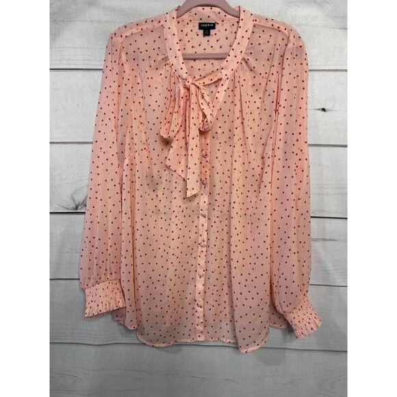 Torrid Blouse Peach With Red Polka Dots Size 2 Bow EUC - Picture 1 of 6